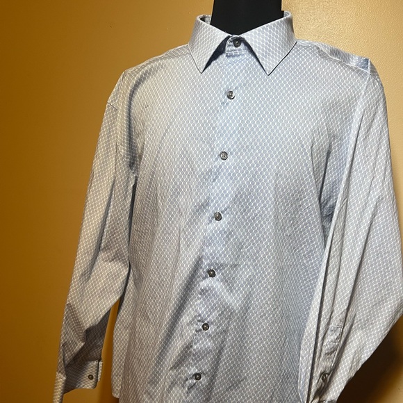 Alfani LS dress shirt shows no wear excellent condition. - Picture 1 of 4